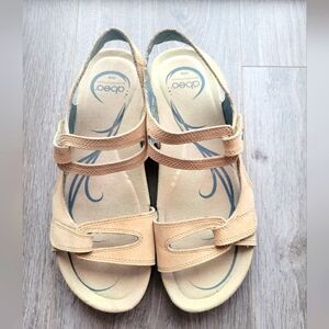 Abeo Leather Sandal Size 8